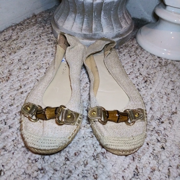 Etienne Aigner Unice Bamboo Accent Sparkly Gold Linen Espadrille Ballet Flats - Picture 9 of 9